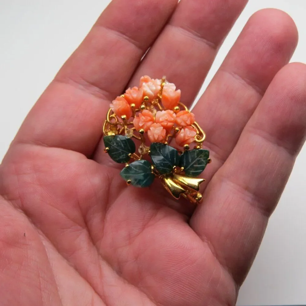 18k Coral flowers &Jade Leaves Brooch
